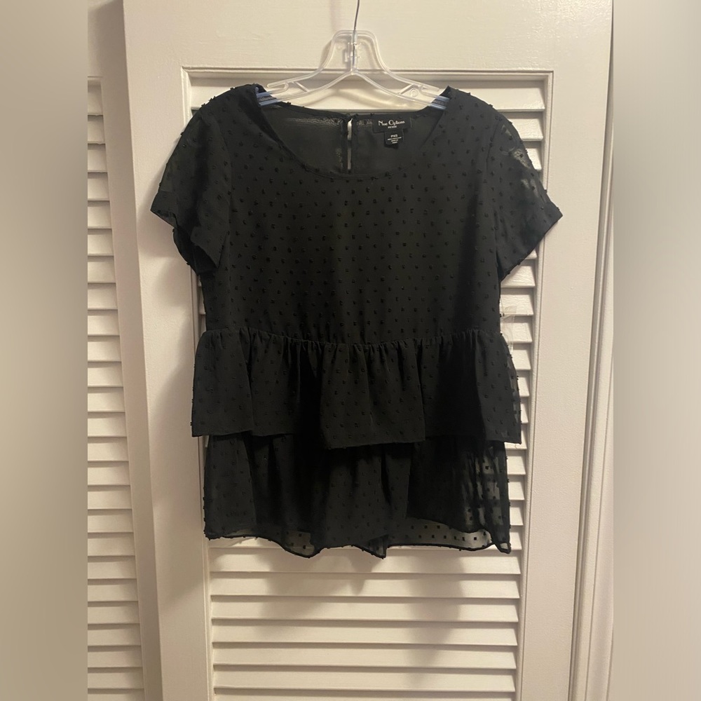 Nu Options $54 NWT Layered Flowy Ruffled Tiered Flutter Swiss Dot Top Black XS P